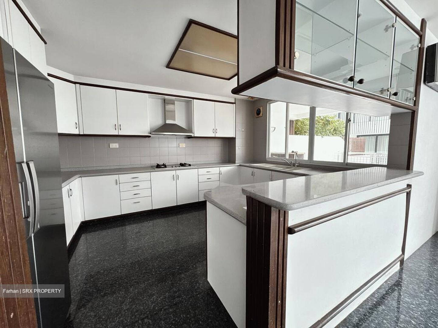 East Coast Hill (D16), Semi-Detached #504073281